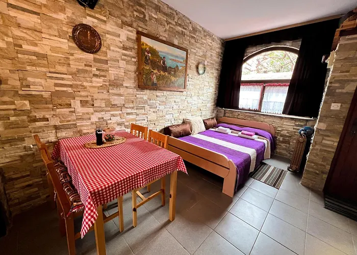 Stari Klesar アパート