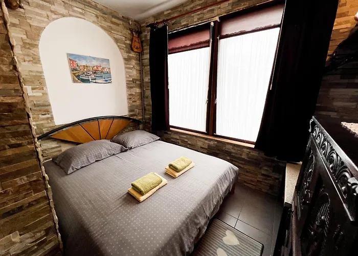 Stari Klesar イゾラ