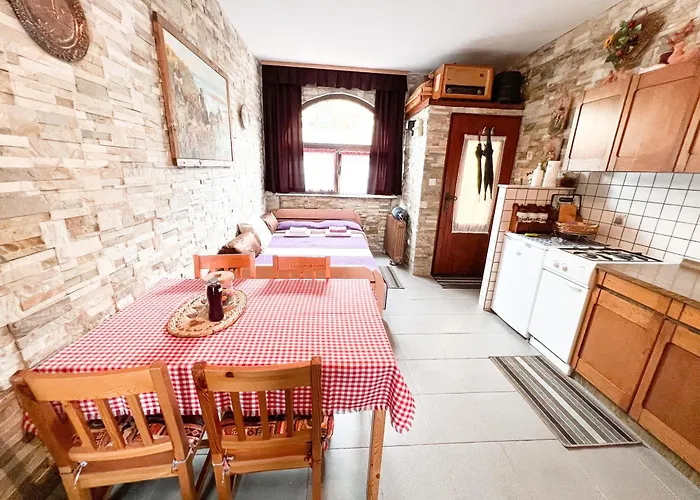 Stari Klesar イゾラ